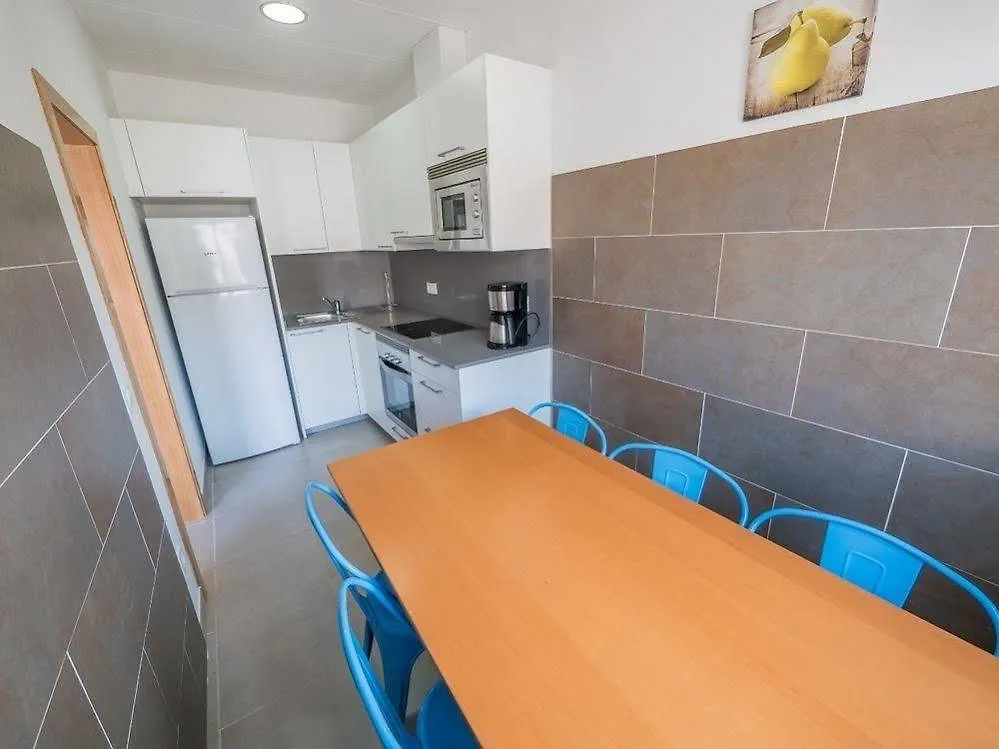Agi Peater Center Apartment Roses Spain